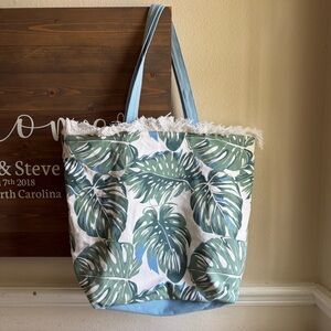 Shiraleah Green and Blue Leaf Tote
